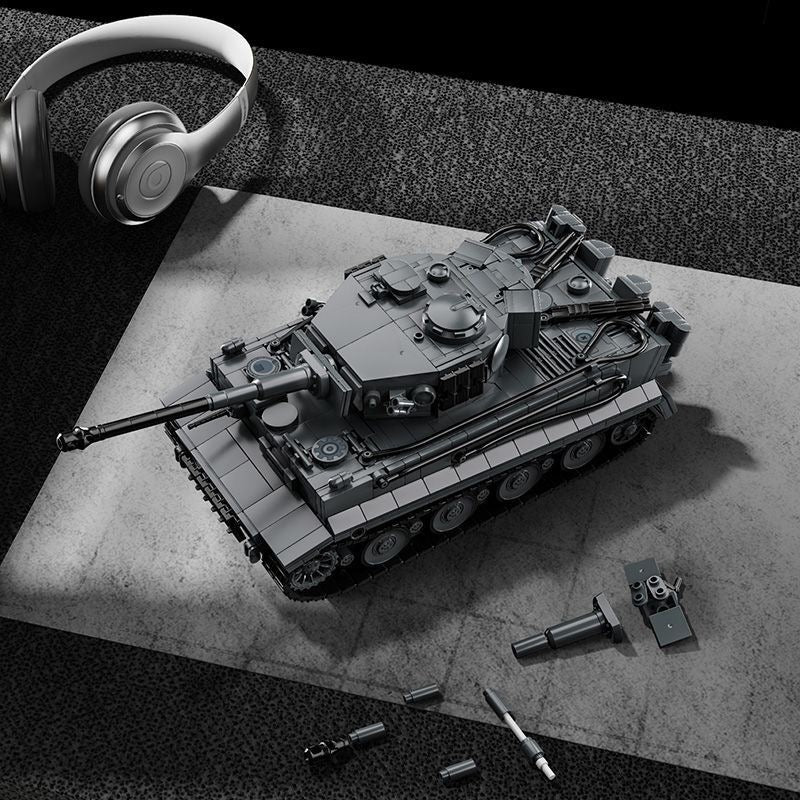 12GO 97015 Tiger Tank No. 1322