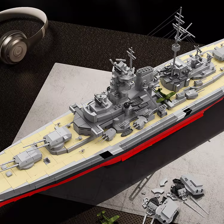 LEGO Bismark Battleship – WWII Military Build